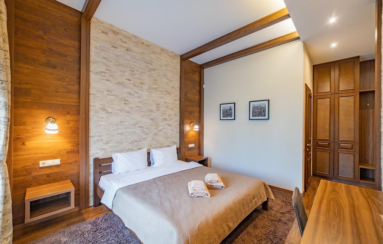 Petrani Nivki Hotel เคียฟ ภายนอก รูปภาพ